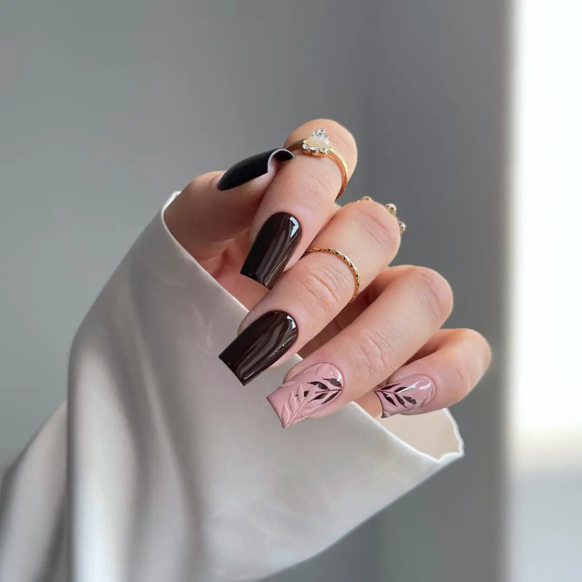 UV VARNISH 137 - MYSTIC MAHOGANY